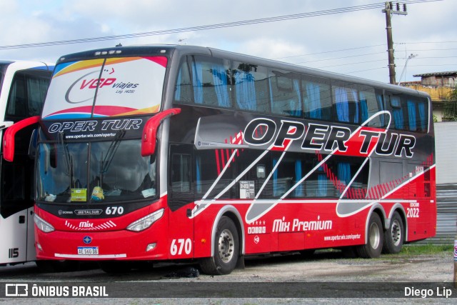 Oper Tur 670 na cidade de Balneário Camboriú, Santa Catarina, Brasil, por Diego Lip. Número da foto: #11981113.