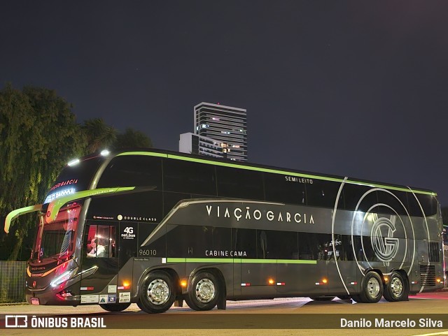 Viação Garcia 96010 na cidade de Curitiba, Paraná, Brasil, por Danilo Marcelo Silva. Número da foto: #11982801.