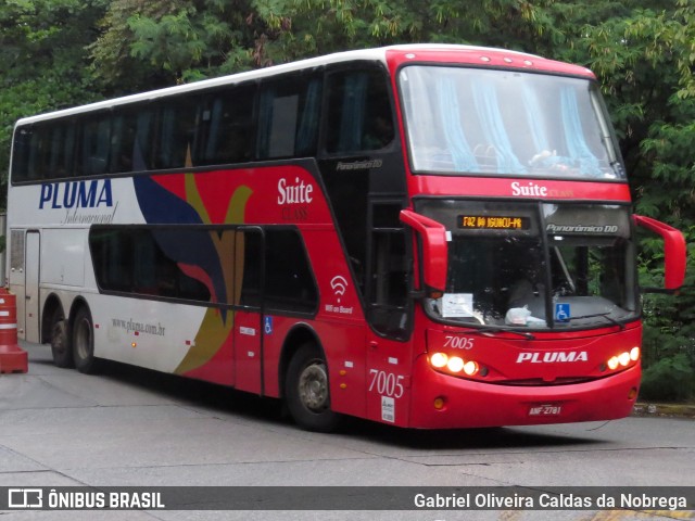 Pluma Conforto e Turismo 7005 na cidade de São Paulo, São Paulo, Brasil, por Gabriel Oliveira Caldas da Nobrega. Número da foto: #11982910.