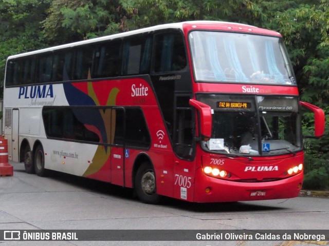 Pluma Conforto e Turismo 7005 na cidade de São Paulo, São Paulo, Brasil, por Gabriel Oliveira Caldas da Nobrega. ID da foto: 11982910.