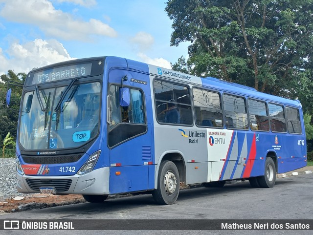 Radial Transporte Coletivo 41.742 na cidade de Arujá, São Paulo, Brasil, por Matheus Neri dos Santos. ID da foto: 11983125.