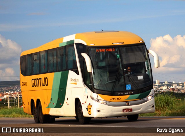 Empresa Gontijo de Transportes 21410 na cidade de Vitória da Conquista, Bahia, Brasil, por Rava Ogawa. ID da foto: 11984119.