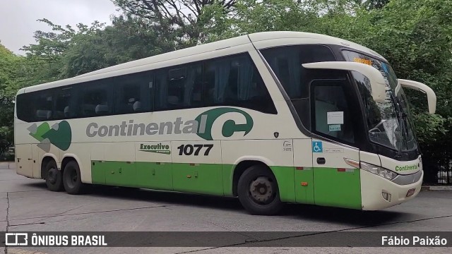 Viação Continental de Transportes 1077 na cidade de São Paulo, São Paulo, Brasil, por Fábio Paixão. ID da foto: 11982855.