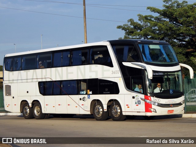 Auto Viação Catarinense 3600 na cidade de São Paulo, São Paulo, Brasil, por Rafael da Silva Xarão. ID da foto: 11985820.