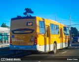Companhia Carris Porto-Alegrense 0100 na cidade de Campos dos Goytacazes, Rio de Janeiro, Brasil, por Breno Vieira. Número da foto: #11985350.