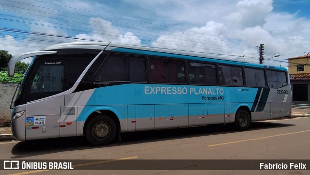 Expresso Planalto 222302 na cidade de Valença do Piauí, Piauí, Brasil, por Fabrício Felix. ID da foto: 11918197.