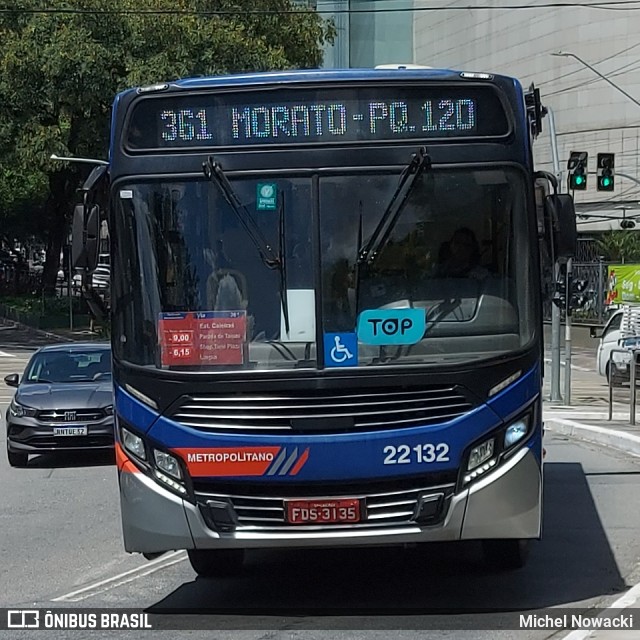 Viação Cidade de Caieiras 22.132 na cidade de São Paulo, São Paulo, Brasil, por Michel Nowacki. Número da foto: #11920315.