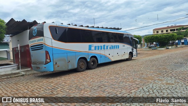 Emtram 4920 na cidade de Tanhaçu, Bahia, Brasil, por Flávio  Santos. Número da foto: #11919848.