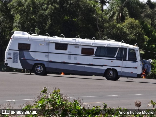 Motorhomes 2J78 na cidade de Fernandes Pinheiro, Paraná, Brasil, por André Felipe Mudrei. ID da foto: 11920284.