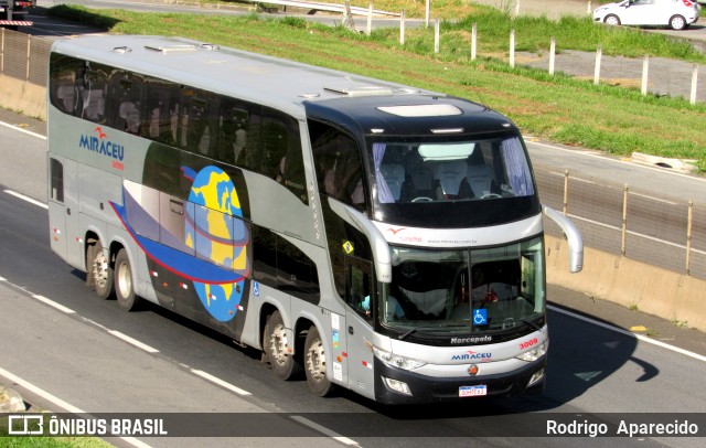 Miracéu Turismo 3009 na cidade de Aparecida, São Paulo, Brasil, por Rodrigo  Aparecido. ID da foto: 11920204.