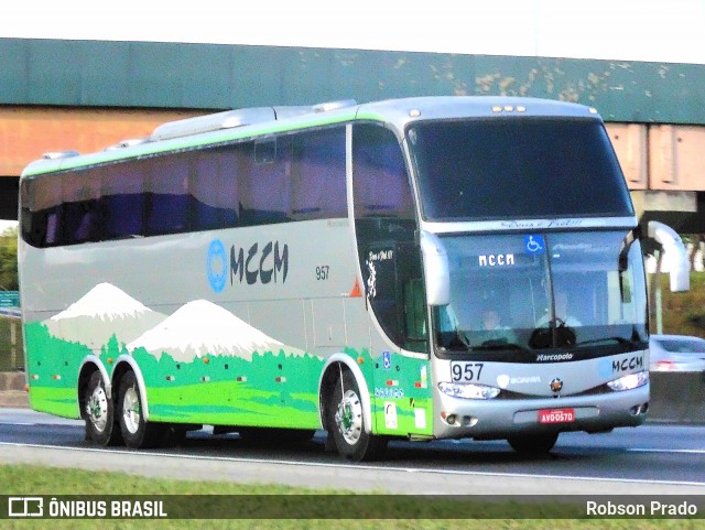 MCCM Transportes 957 na cidade de São José dos Campos, São Paulo, Brasil, por Robson Prado. ID da foto: 11922164.