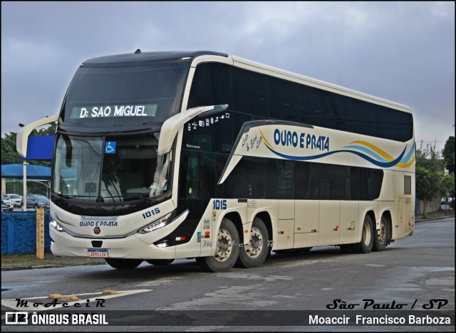 Viação Ouro e Prata 1015 na cidade de São Paulo, São Paulo, Brasil, por Moaccir  Francisco Barboza. ID da foto: 11922397.