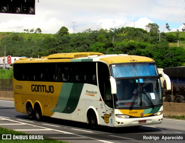 Empresa Gontijo de Transportes 17295 na cidade de Aparecida, São Paulo, Brasil, por Rodrigo  Aparecido. ID da foto: 11924643.