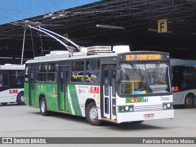 Next Mobilidade - ABC Sistema de Transporte 7050 na cidade de Santo André, São Paulo, Brasil, por Fabrício Portella Matos. ID da foto: 11927727.