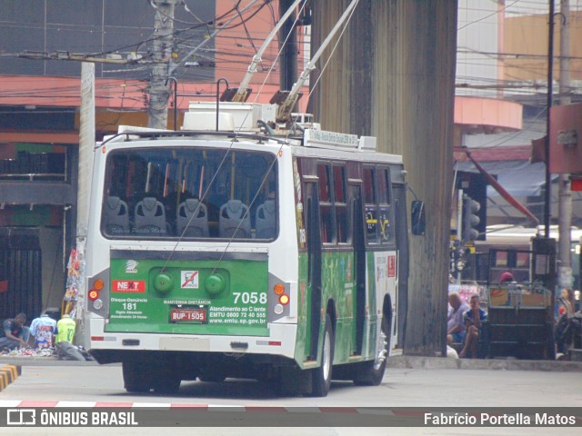 Next Mobilidade - ABC Sistema de Transporte 7058 na cidade de Santo André, São Paulo, Brasil, por Fabrício Portella Matos. ID da foto: 11927789.