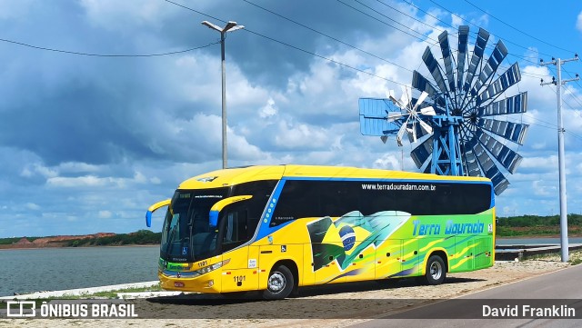 Terra Dourada Transportes e Turismo 1101 na cidade de Macau, Rio Grande do Norte, Brasil, por David Franklin. Número da foto: #11931604.