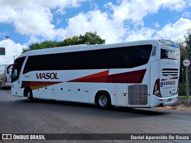 ViaSol Transportes Rodoviários 111057 na cidade de Ribeirão Preto, São Paulo, Brasil, por Daniel Aparecido De Souza. ID da foto: 11929529.