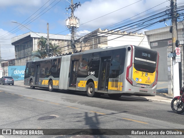 Viação Metrópole Paulista - Zona Leste 3 1945 na cidade de São Paulo, São Paulo, Brasil, por Rafael Lopes de Oliveira. Número da foto: #12007155.