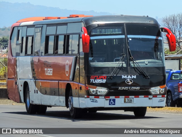 TUASA - Transportes Unidos Alajuelenses 86 na cidade de Alajuela, Alajuela, Costa Rica, por Andrés Martínez Rodríguez. ID da foto: 12012223.