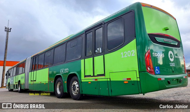 Metrobus 1202 na cidade de Goiânia, Goiás, Brasil, por Carlos Júnior. ID da foto: 12011653.