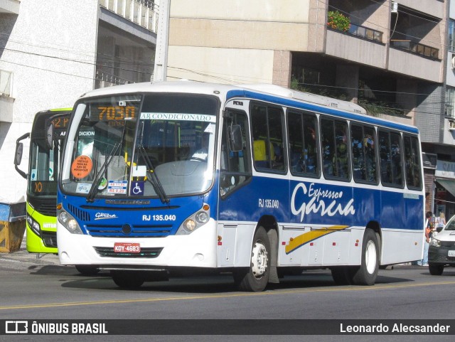 Expresso Garcia RJ 135.040 na cidade de Niterói, Rio de Janeiro, Brasil, por Leonardo Alecsander. Número da foto: #12011307.