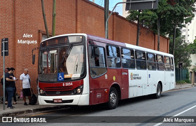 Auto Viação Transcap 8 5054 na cidade de São Paulo, São Paulo, Brasil, por Alex Marques. ID da foto: 12013034.