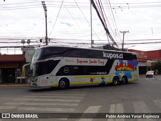 Expreso Santa Cruz 115 na cidade de Santa Cruz, Colchagua, Libertador General Bernardo O'Higgins, Chile, por Pablo Andres Yavar Espinoza. ID da foto: 12009990.