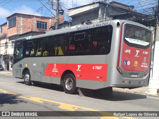 Pêssego Transportes 4 7007 na cidade de São Paulo, São Paulo, Brasil, por Rafael Lopes de Oliveira. ID da foto: 12012924.