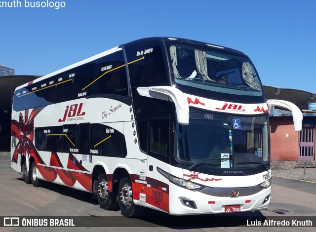 JBL Turismo 7600 na cidade de Porto Alegre, Rio Grande do Sul, Brasil, por Luis Alfredo Knuth. ID da foto: 12013330.