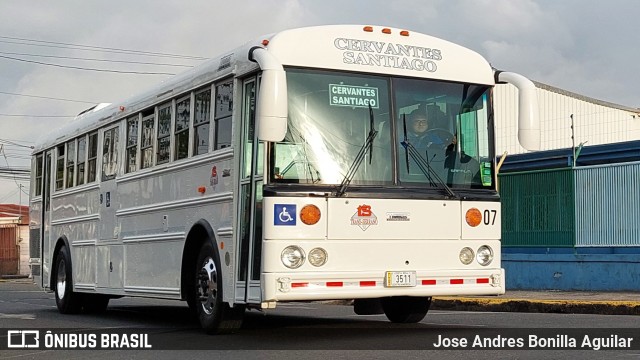 Transportes Serrano S.A. 07 na cidade de Cartago, Cartago, Costa Rica, por Jose Andres Bonilla Aguilar. Número da foto: #12013529.