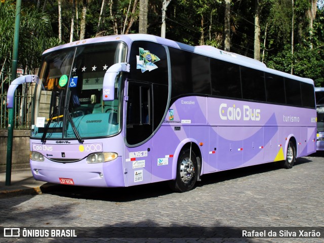 Caio Bus 1600 na cidade de Petrópolis, Rio de Janeiro, Brasil, por Rafael da Silva Xarão. ID da foto: 12014826.