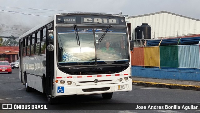 Coopepar RL 00 na cidade de Cartago, Cartago, Costa Rica, por Jose Andres Bonilla Aguilar. Número da foto: #12013535.