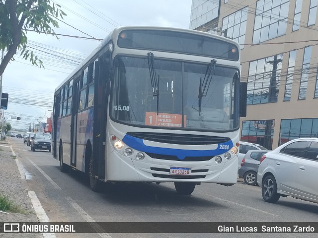 Transvida Transporte Coletivo 2044 na cidade de Ji-Paraná, Rondônia, Brasil, por Gian Lucas  Santana Zardo. Número da foto: #12016061.