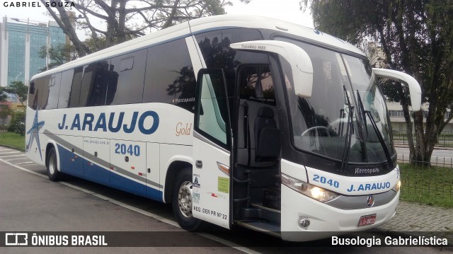 J. Araujo 2080 na cidade de Curitiba, Paraná, Brasil, por Busologia Gabrielística. ID da foto: 12016665.