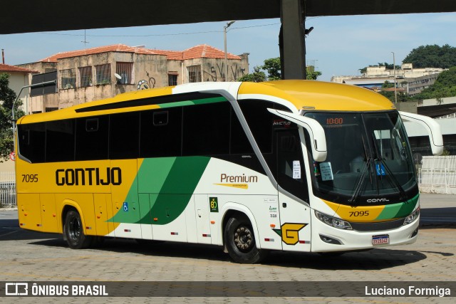 Empresa Gontijo de Transportes 7095 na cidade de Belo Horizonte, Minas Gerais, Brasil, por Luciano Formiga. ID da foto: 12019408.