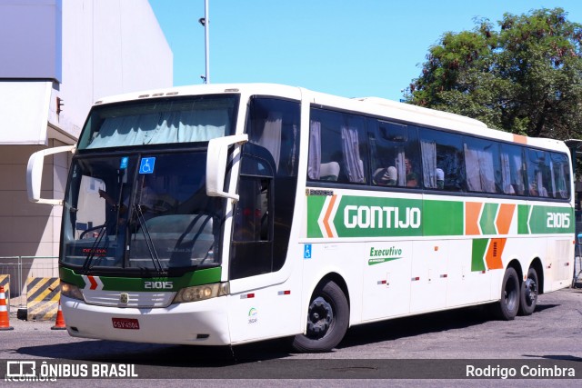 Empresa Gontijo de Transportes 21015 na cidade de Rio de Janeiro, Rio de Janeiro, Brasil, por Rodrigo Coimbra. ID da foto: 12019768.