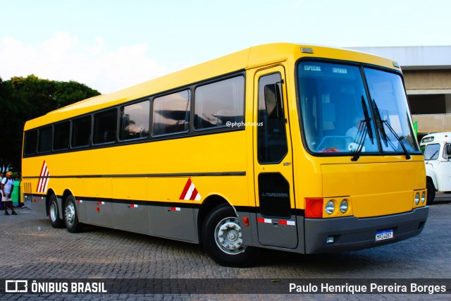 Ônibus Particulares 4D87 na cidade de Juiz de Fora, Minas Gerais, Brasil, por Paulo Henrique Pereira Borges. ID da foto: 12019507.