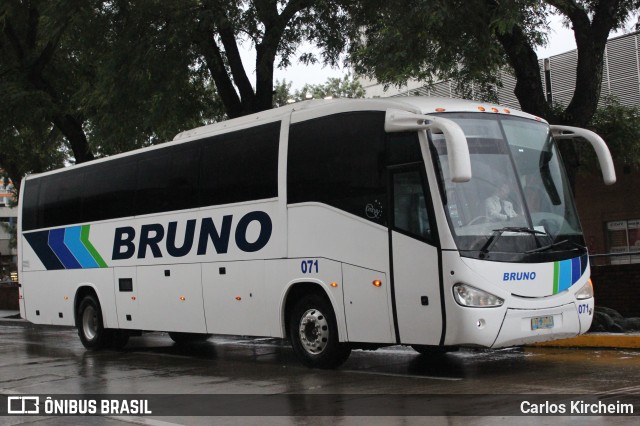 Bruno Hnos 071 na cidade de Montevideo, Montevideo, Uruguai, por Carlos Kircheim. Número da foto: #12019664.