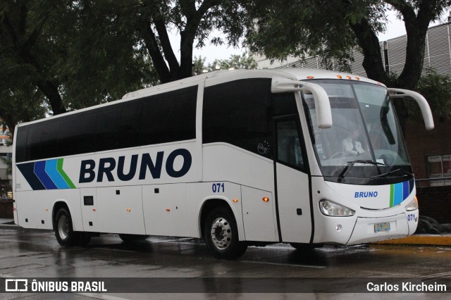 Bruno Hnos 071 na cidade de Montevideo, Montevideo, Uruguai, por Carlos Kircheim. ID da foto: 12019664.