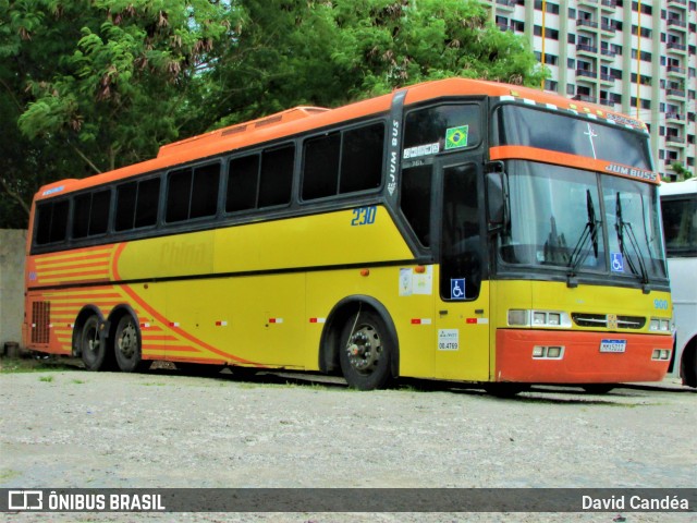 Ônibus Particulares 230 na cidade de Fortaleza, Ceará, Brasil, por David Candéa. Número da foto: #12021707.