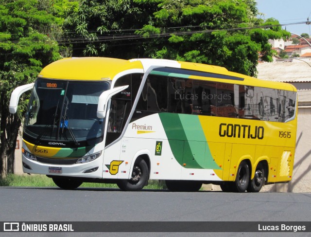 Empresa Gontijo de Transportes 19615 na cidade de Araxá, Minas Gerais, Brasil, por Lucas Borges . Número da foto: #12024505.