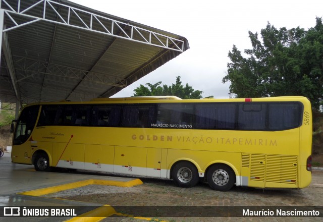Viação Itapemirim 5869 na cidade de Ponto dos Volantes, Minas Gerais, Brasil, por Maurício Nascimento. Número da foto: #12025417.