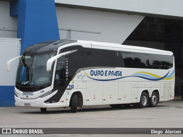 Viação Ouro e Prata 710 na cidade de Goiânia, Goiás, Brasil, por Diego Alarcon. Número da foto: #12029486.