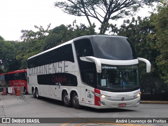 Auto Viação Catarinense 3717 na cidade de São Paulo, São Paulo, Brasil, por André Lourenço de Freitas. ID da foto: 12028861.