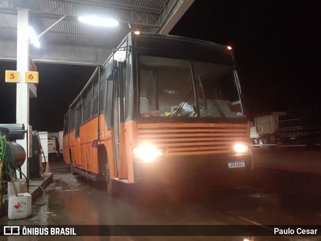 Ônibus Particulares S/N na cidade de Coroados, São Paulo, Brasil, por Paulo Cesar. Número da foto: #12029485.