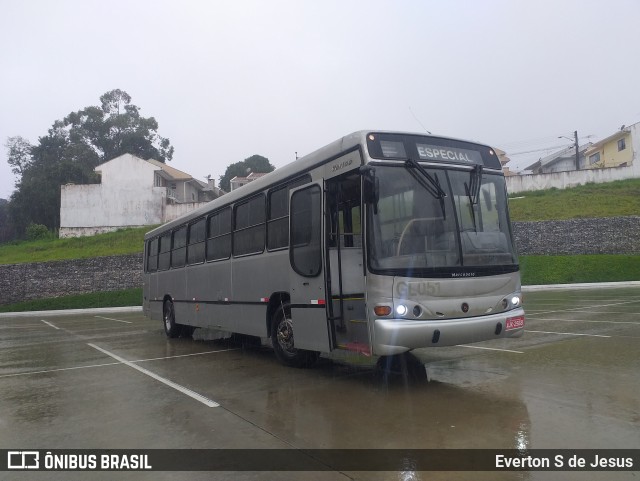 Ônibus Particulares EX-GL051 na cidade de Curitiba, Paraná, Brasil, por Everton S de Jesus. ID da foto: 12029529.