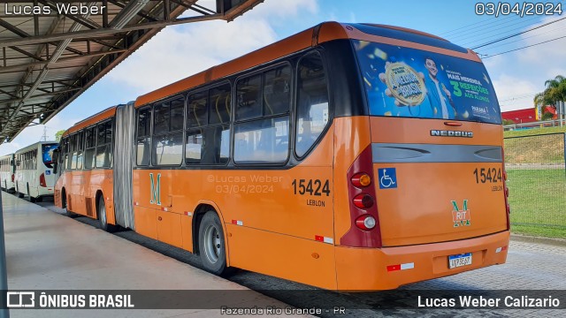 Leblon Transporte de Passageiros 15424 na cidade de Fazenda Rio Grande, Paraná, Brasil, por Lucas Weber Calizario. ID da foto: 12028704.