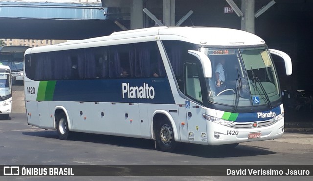 Planalto Transportes 1420 na cidade de Porto Alegre, Rio Grande do Sul, Brasil, por David Verissimo Jsauro. ID da foto: 12033584.