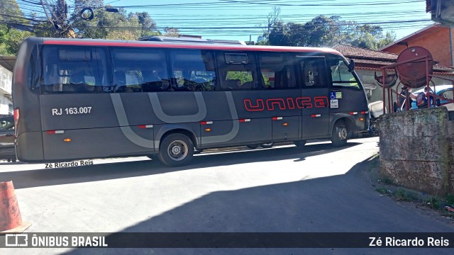 Transportes Única Petrópolis RJ 163.007 na cidade de Petrópolis, Rio de Janeiro, Brasil, por Zé Ricardo Reis. ID da foto: 12031443.