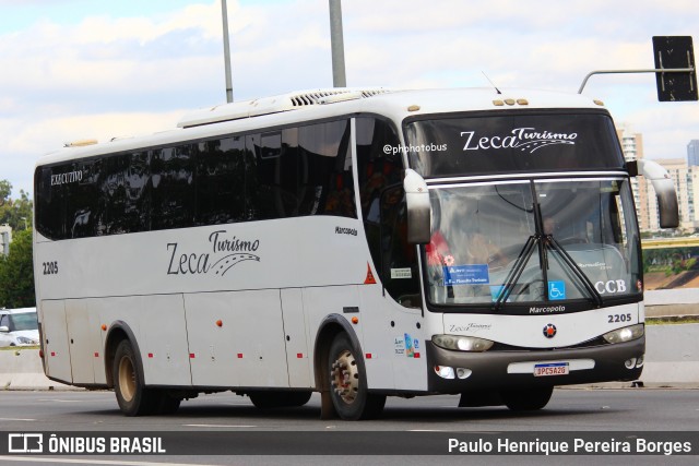 Zeca Turismo e Transportes 2205 na cidade de São Paulo, São Paulo, Brasil, por Paulo Henrique Pereira Borges. Número da foto: #12032942.